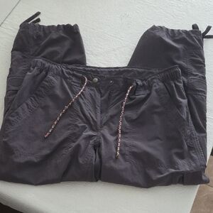 Bass Pro Shops Charcoal Cargo Joggers